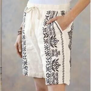 NWT Johnny Was Embroidered Linen Short Sz XS Resortwear Cruise Vacation Comfort